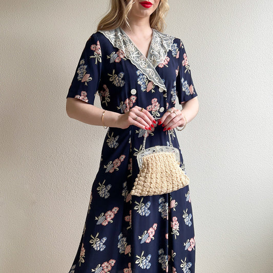 1940s Cream Crochet Handbag With Lucite Handle