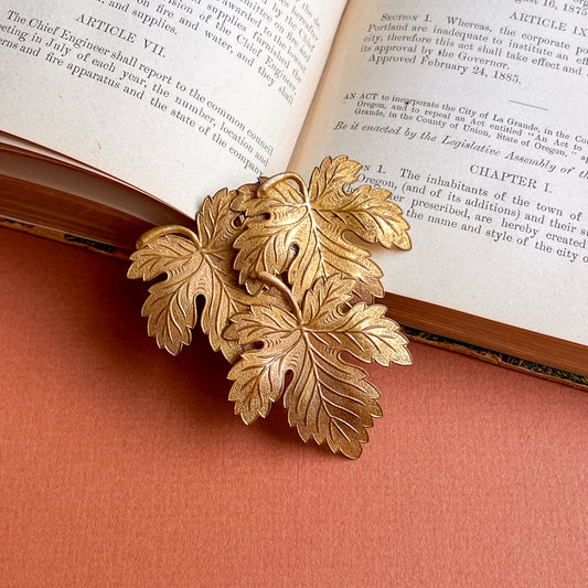 1940s Gold-Tone 3-Leaf Dress Clip