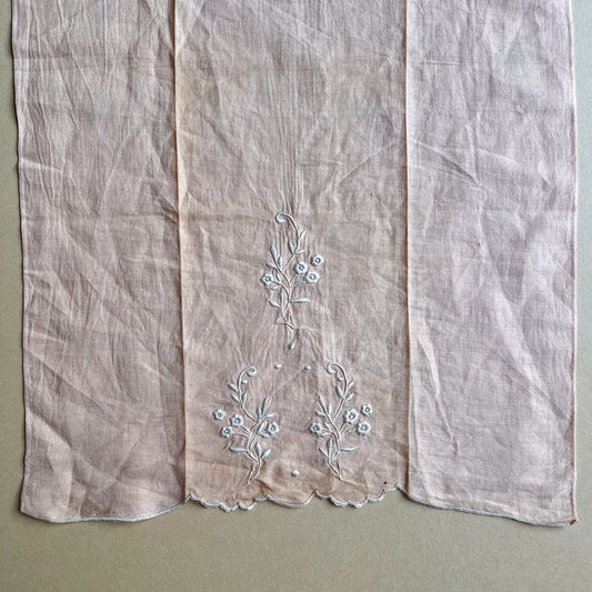 1940s Pale Peach Embroidered Linen Tea Towel