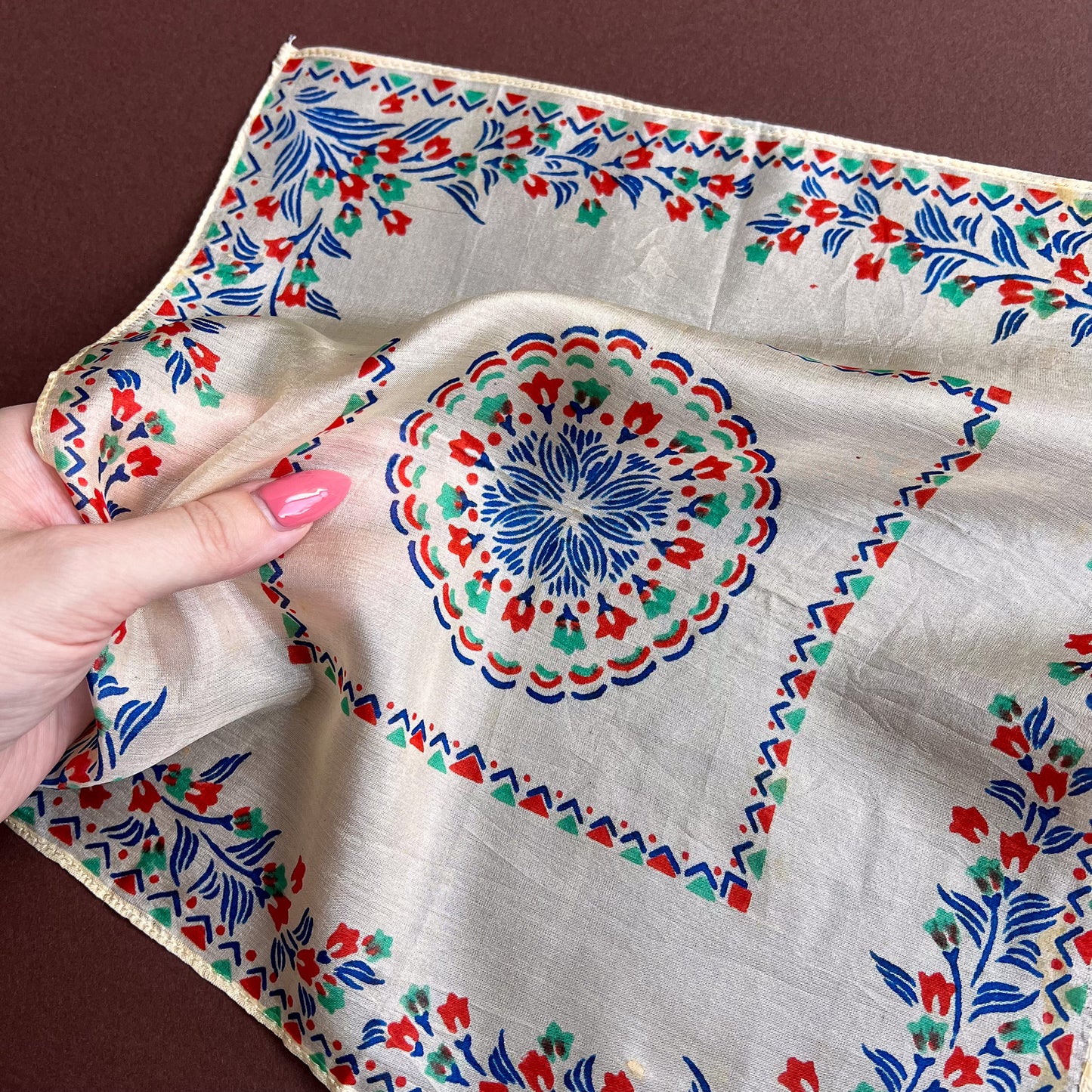 1940s White Silk Floral Handkerchief