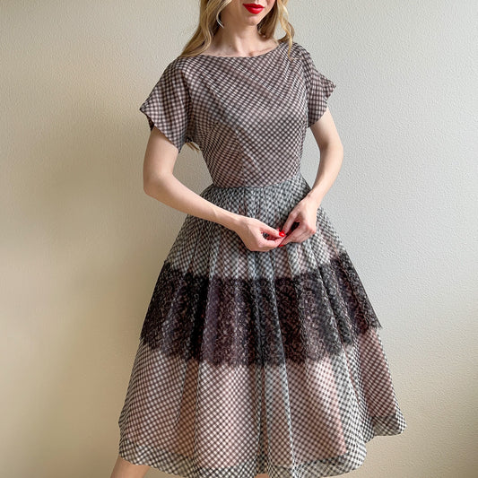 1950s Gingham Chiffon Pleated Cocktail Dress With Black Lace (M)