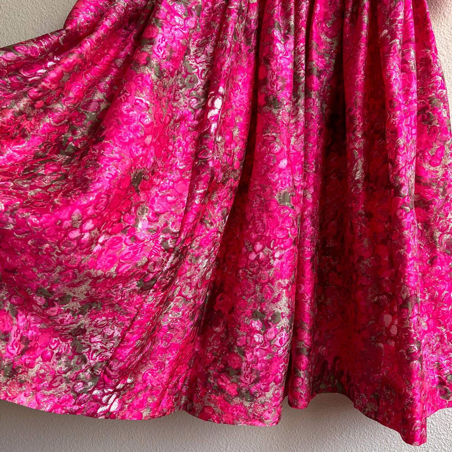 Gorgeous 1950s Pink Abstract Print Silk Party Dress (S/M)