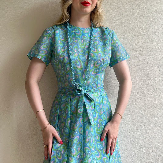 1960s Sky Blue Beaded Long Necklace