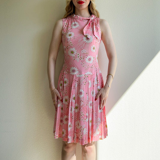 1960s Daisy Print Pretty in Pink Dress (S/M)