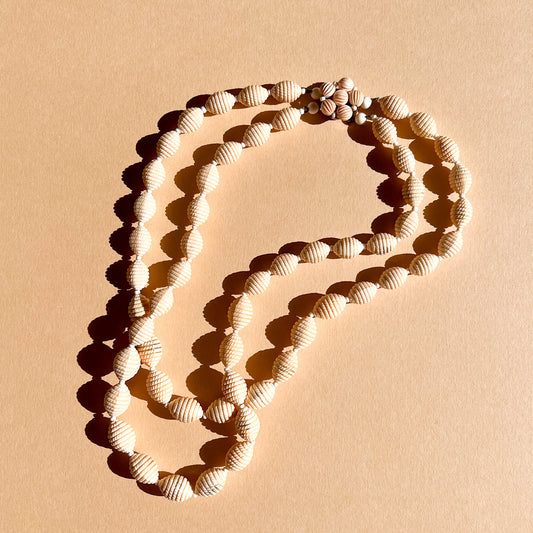 1960s Double-Strand Etched Cream Beaded Necklace