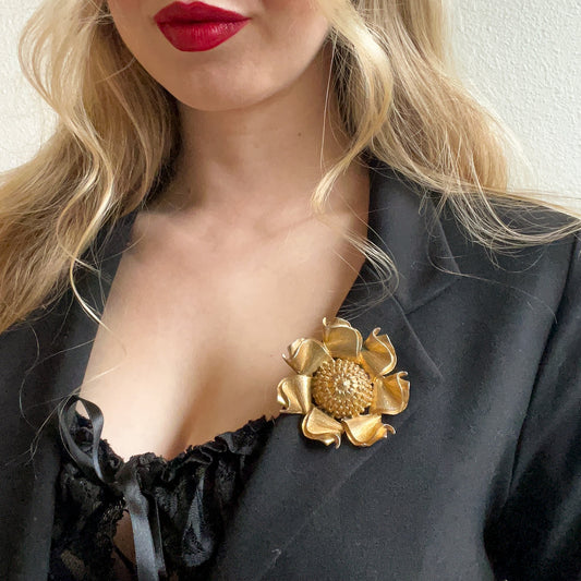 1960s Large Gold Etched Flower Brooch