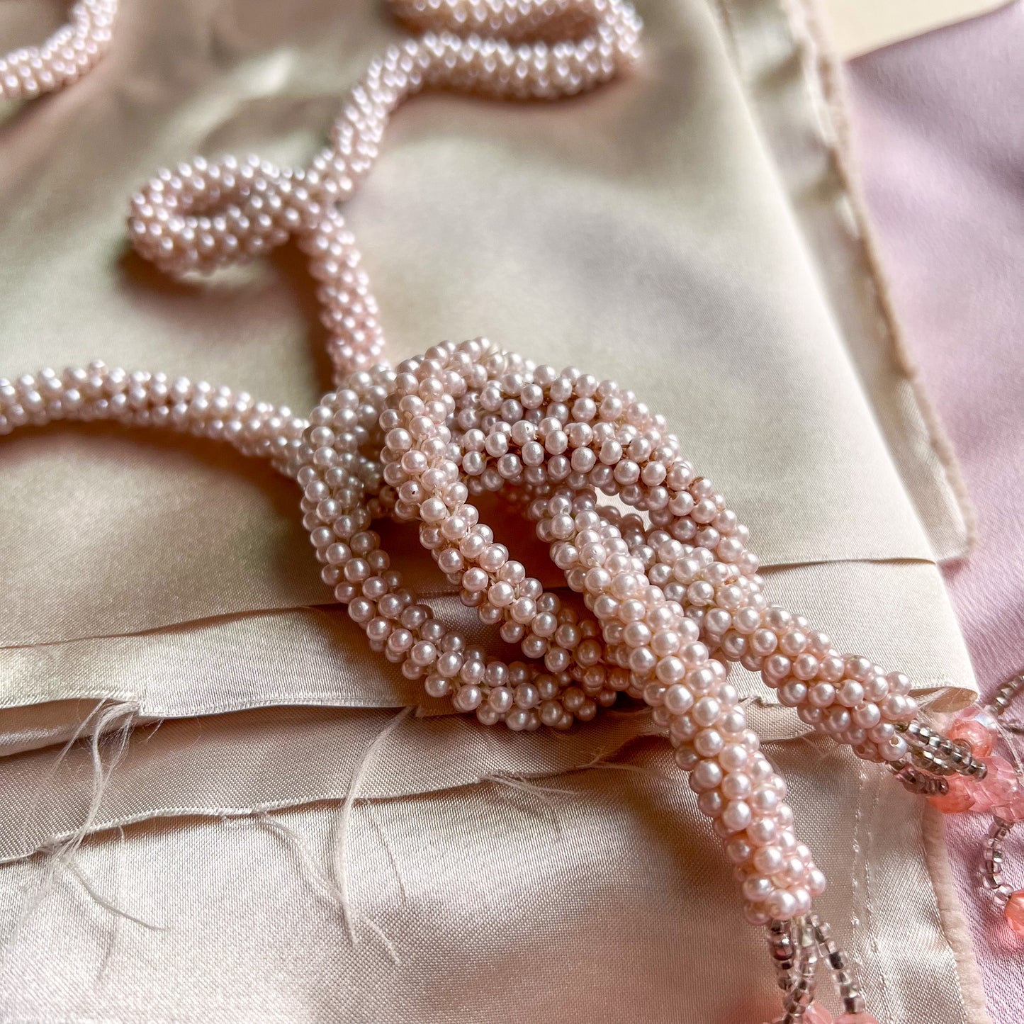 1960s Pale Pink Beaded Necklace With Coral Accents