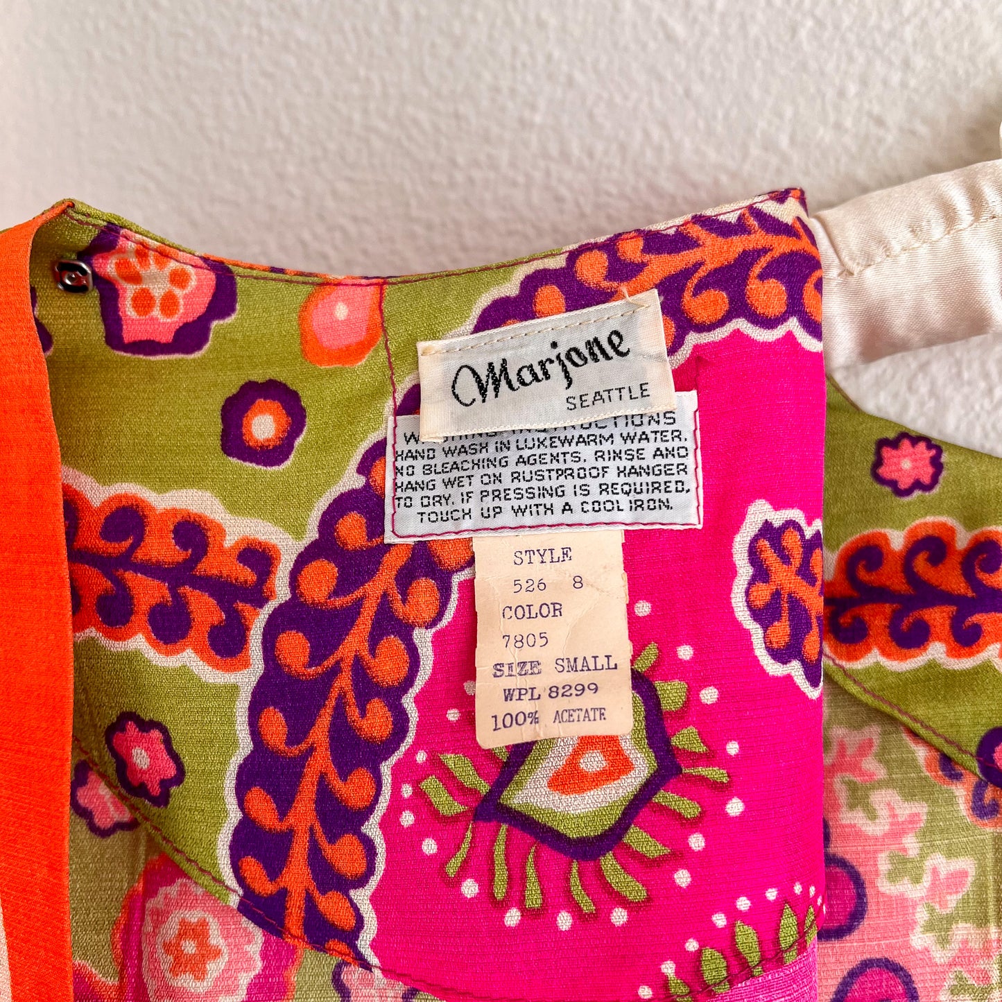 1960s Pink and Purple Psychedelic Print Maxi Dress (M/L)