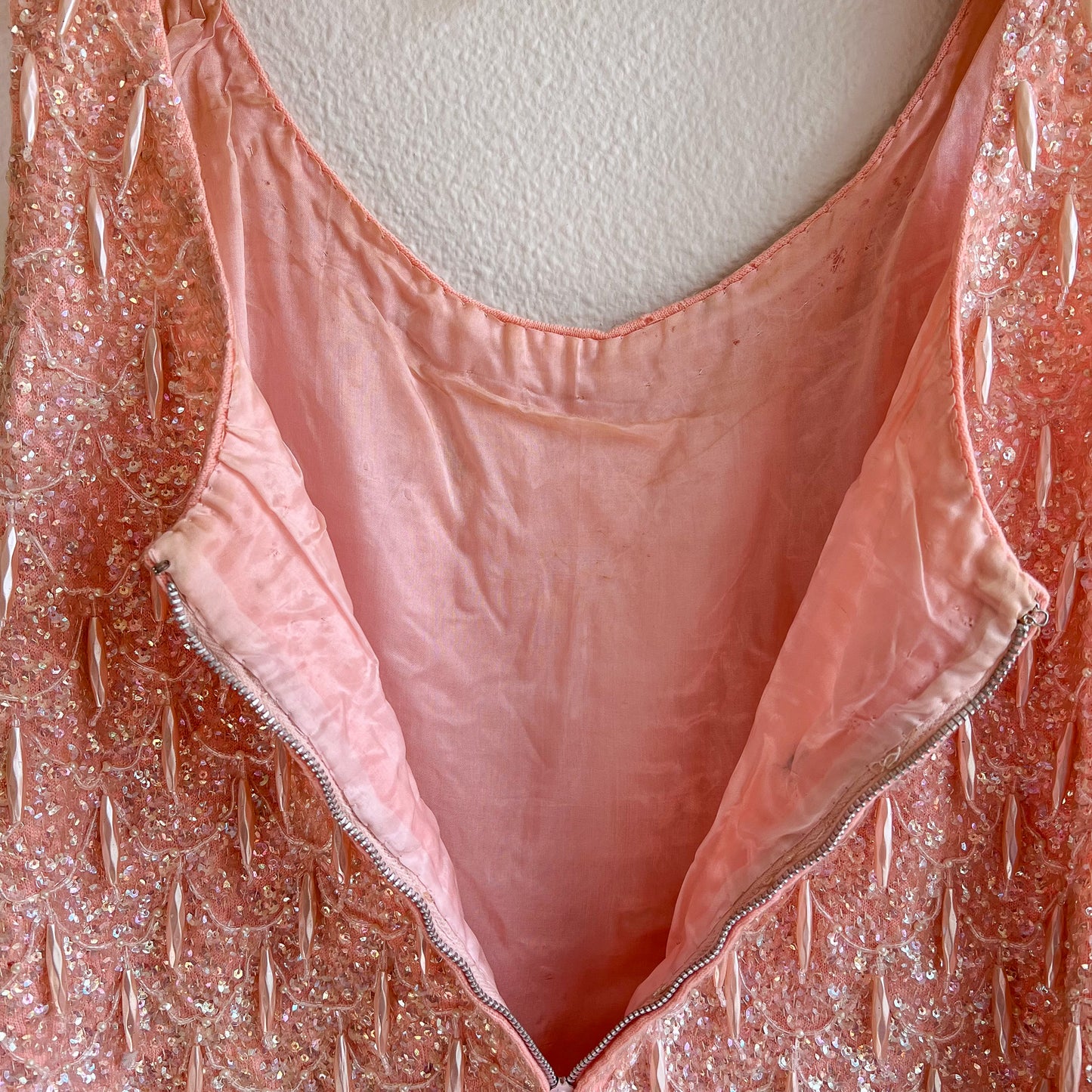 Stunning 1960s Baby Pink Sequined Blouse (S/M)