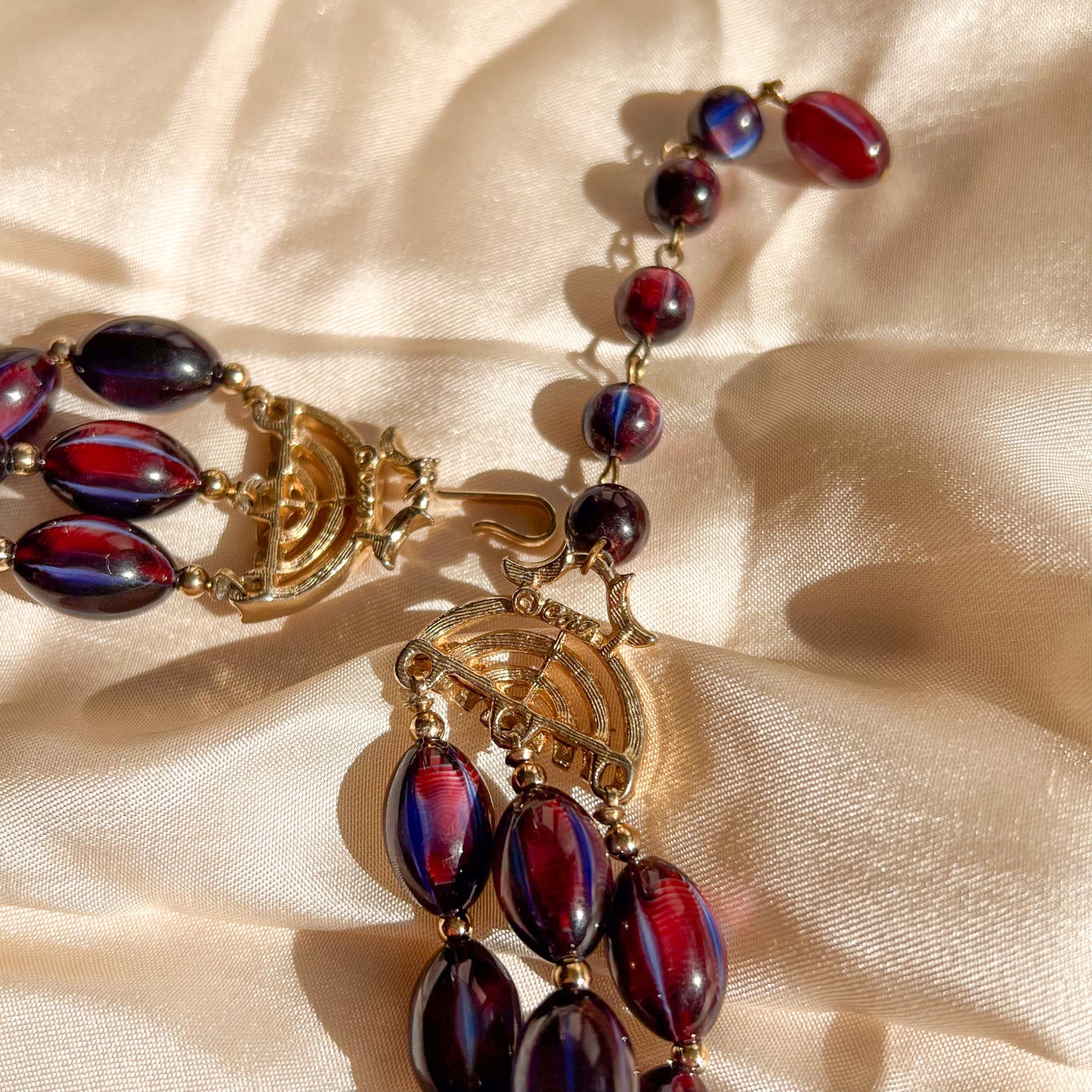 1960s Triple-Strand Deep Purple Beaded Choker