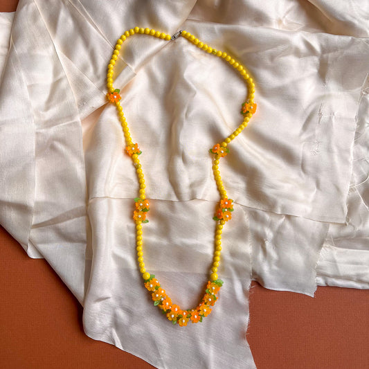 1960s Yellow Beaded Necklace With Orange Flowers