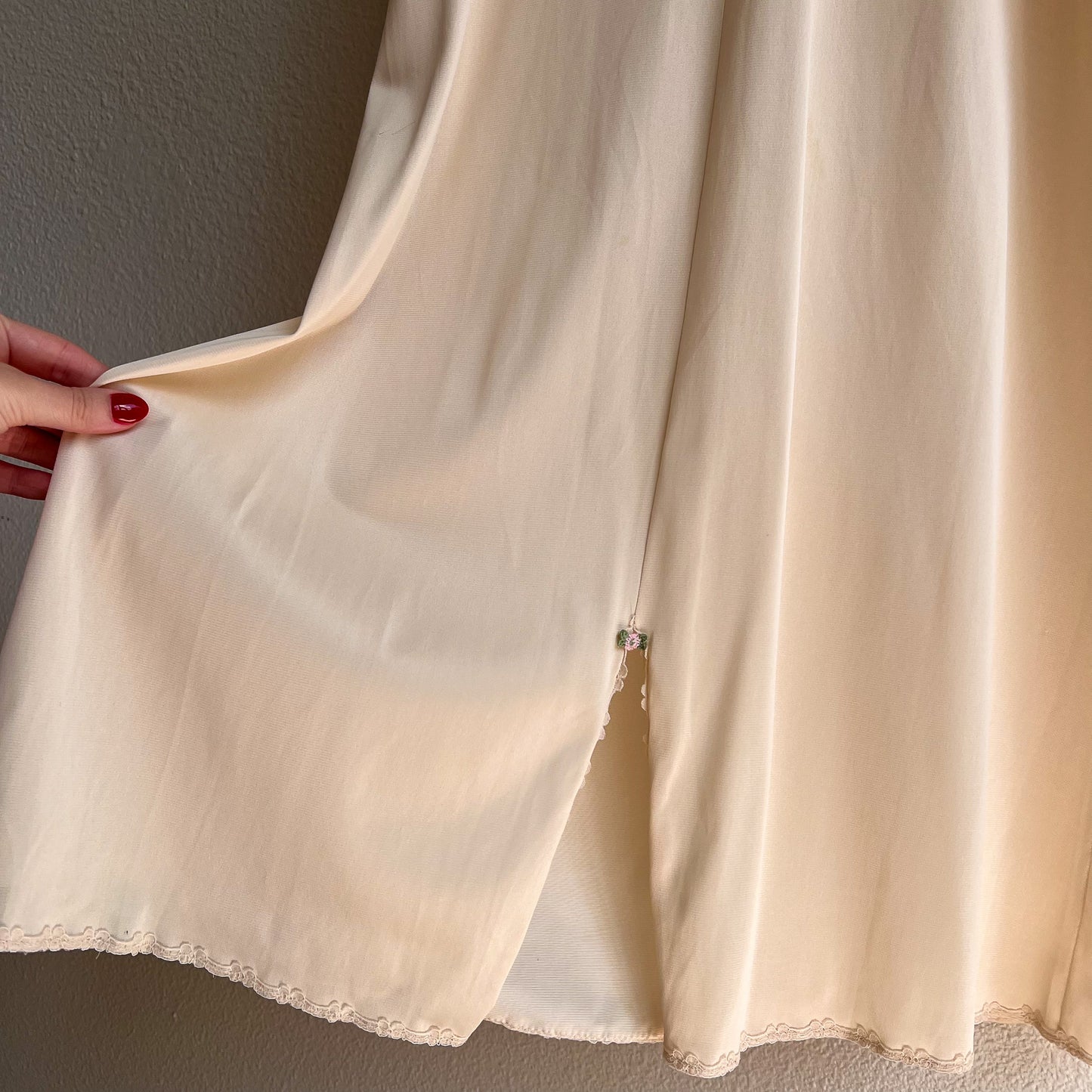 1970s Light Cream Nylon Maxi Slip Dress (M)