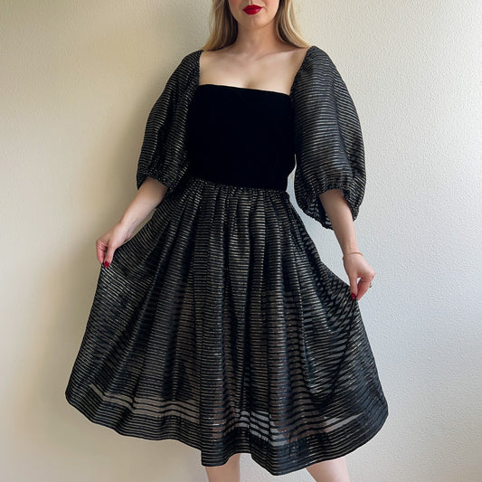 Gorgeous 1980s Black and Gold Party Dress (M)