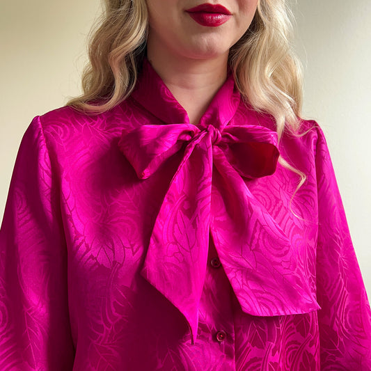 1980s Magenta Satin Blouse With Pussy Bow (M/L)