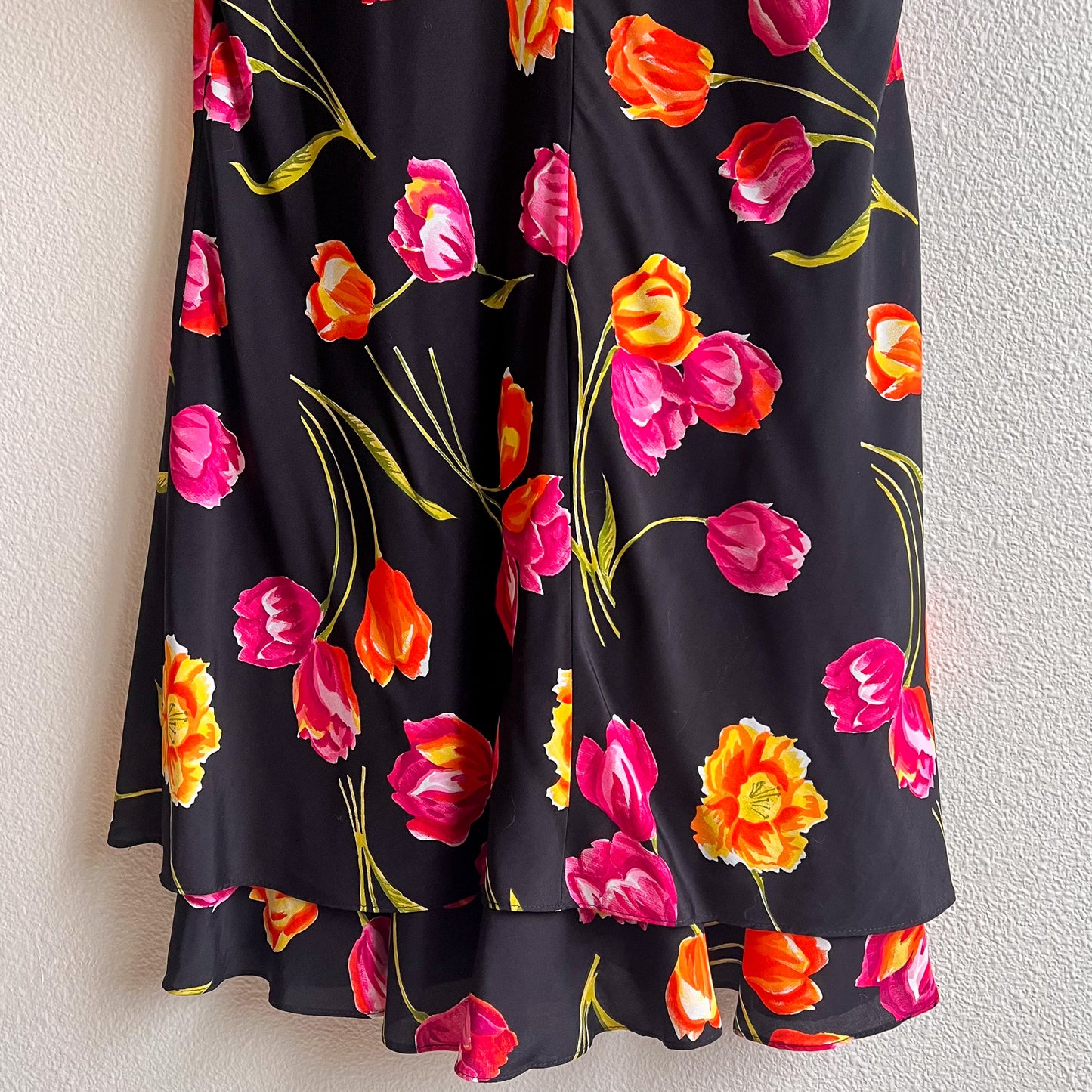 1990s Black Dress With Vibrant Tulip Print (L/XL)
