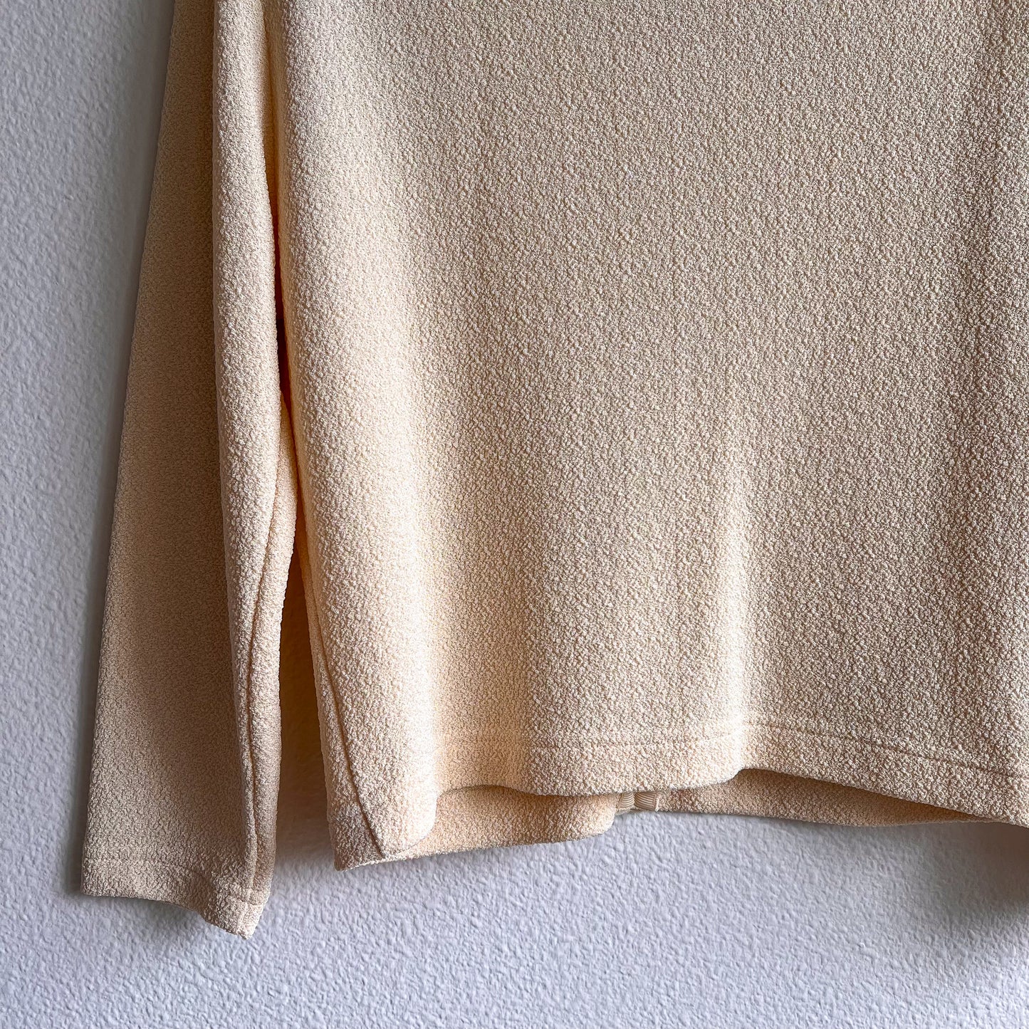 1990s Ivory Cardigan With Mother of Pearl Buttons (XS/S)