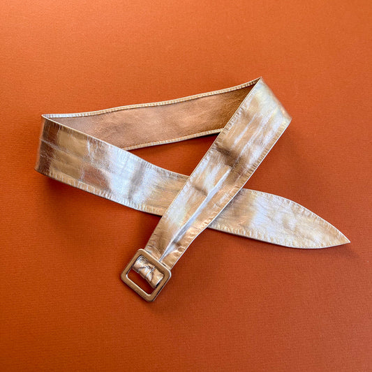 1980s Metallic Silver Belt With Adjustable Fit (S/M)