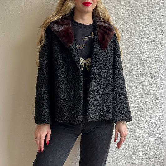 Darling 1950s Black Fur Jacket With Silk Lining (S/M)