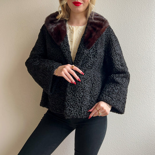 Darling 1950s Black Fur Jacket With Silk Lining (S/M)
