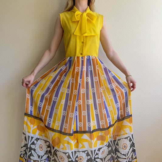 1970s Yellow Cotton Novelty Print Maxi Dress (S/M)