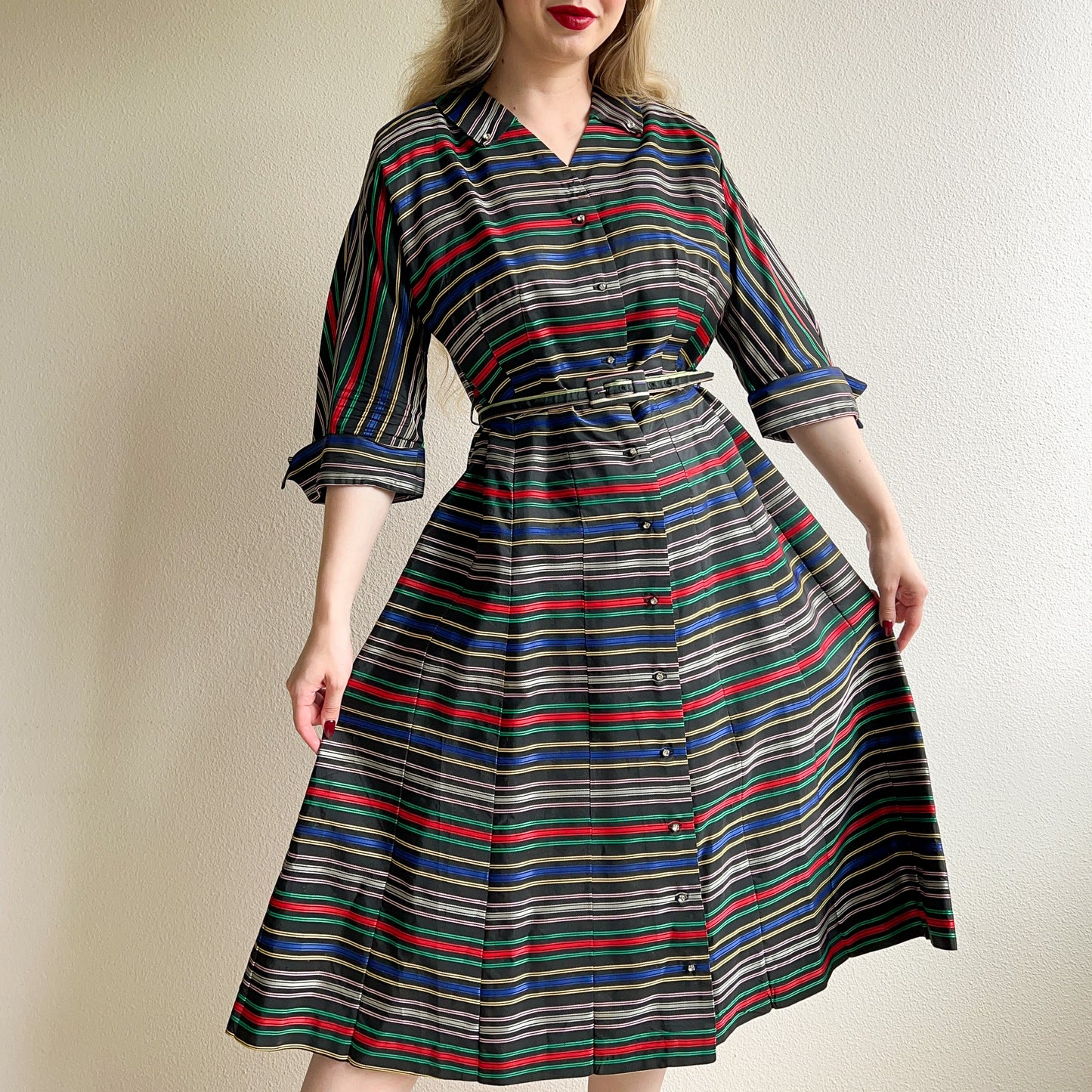 Gorgeous 1940s Striped Silk Dress With Rhinestone Buttons (M/L)