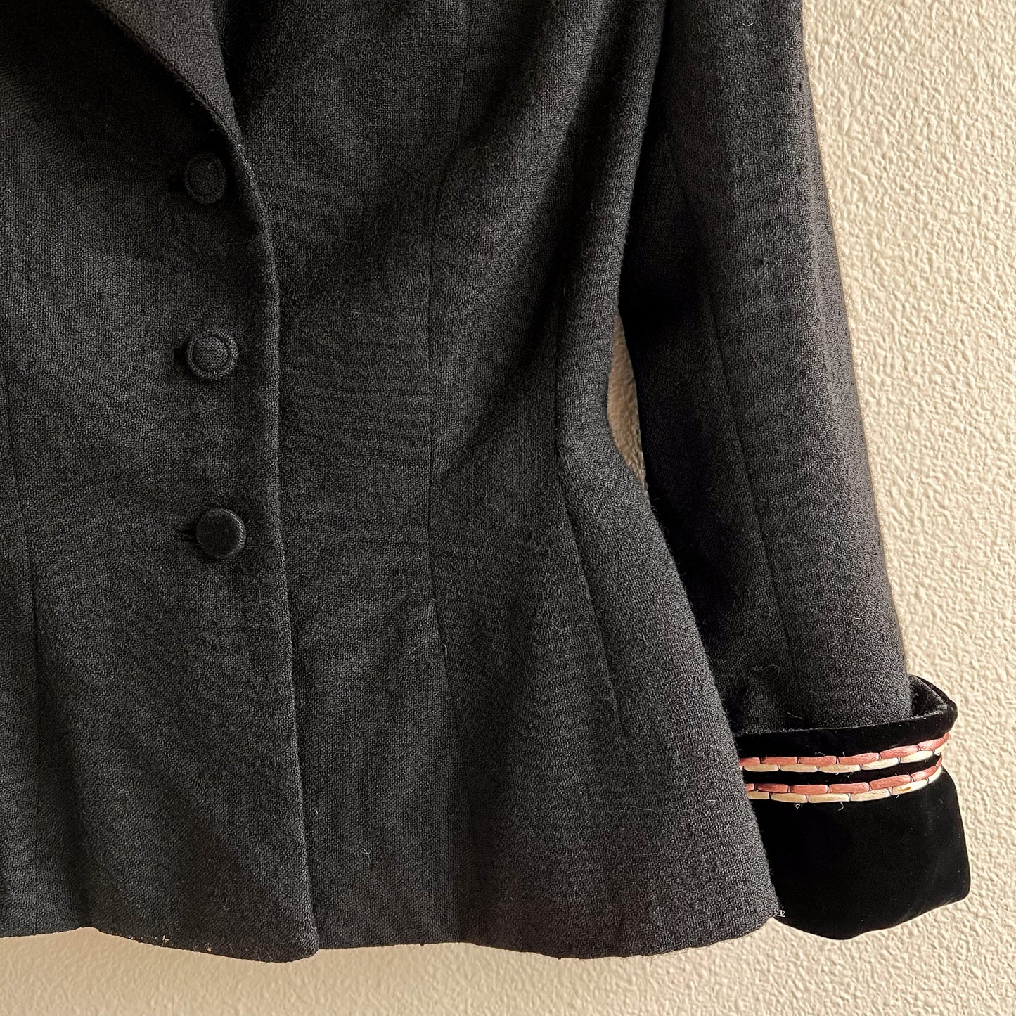 Fabulous 1940s Black Wool Blazer With Trim (XS/S)