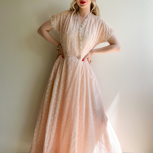 1940s Pale Pink House Dress With Pear Pattern (M/L)