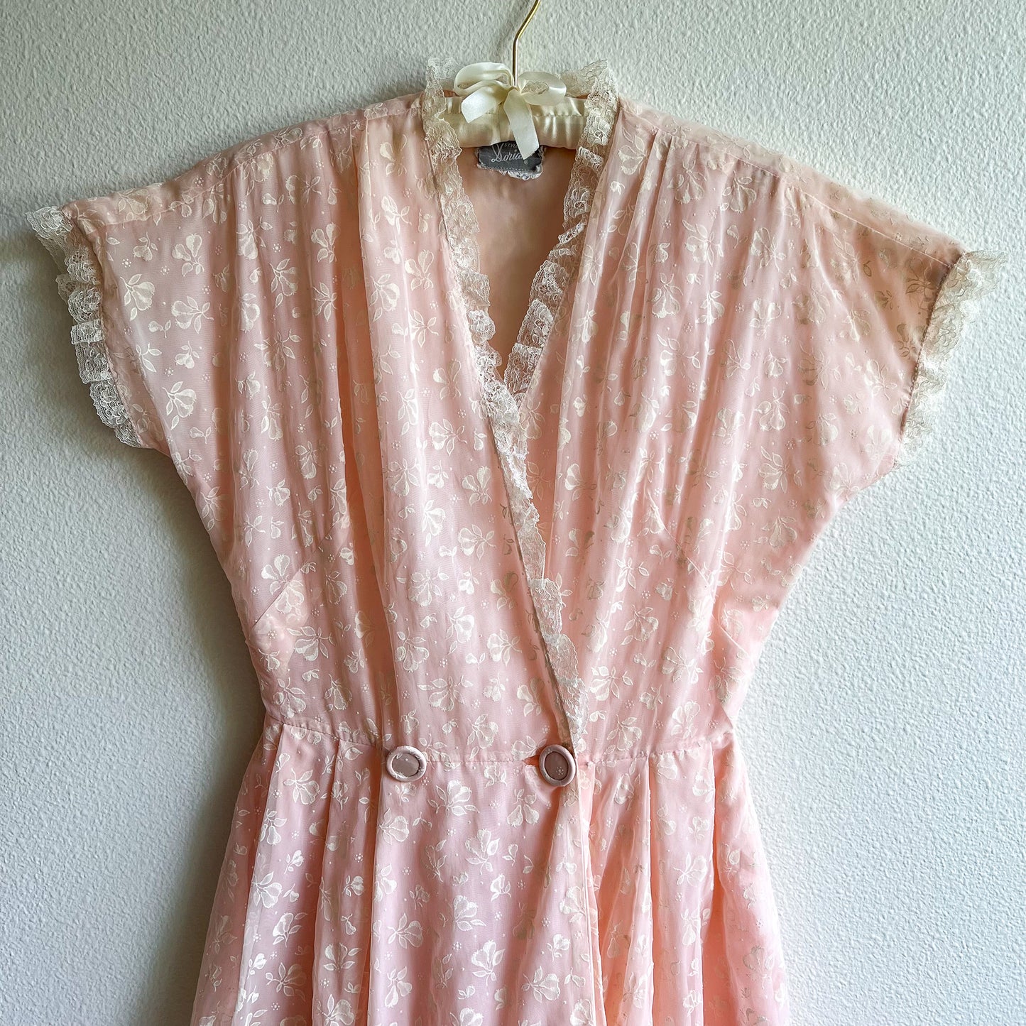 1940s Pale Pink House Dress With Pear Pattern (M/L)