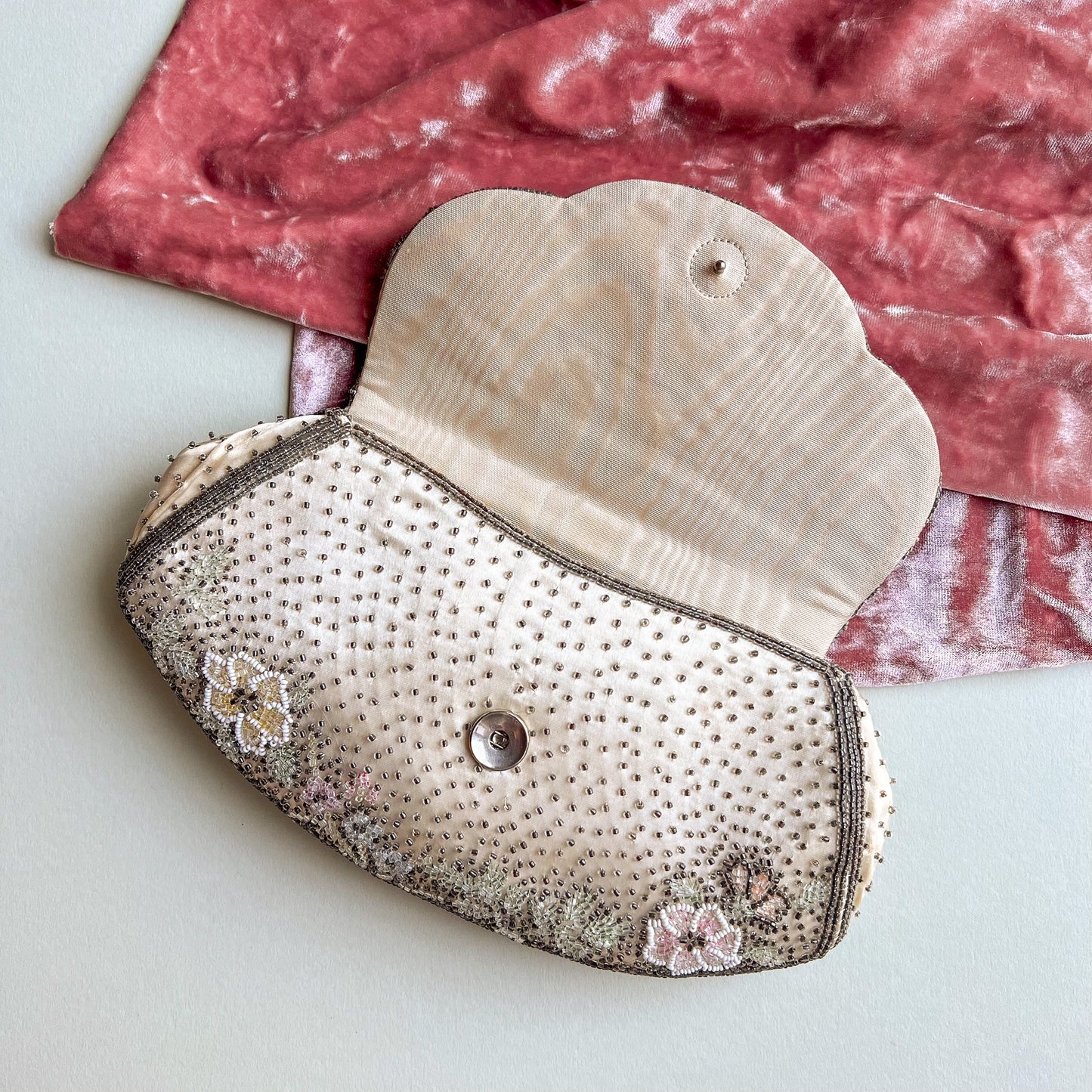 1940s Silk Clutch With Floral Beading