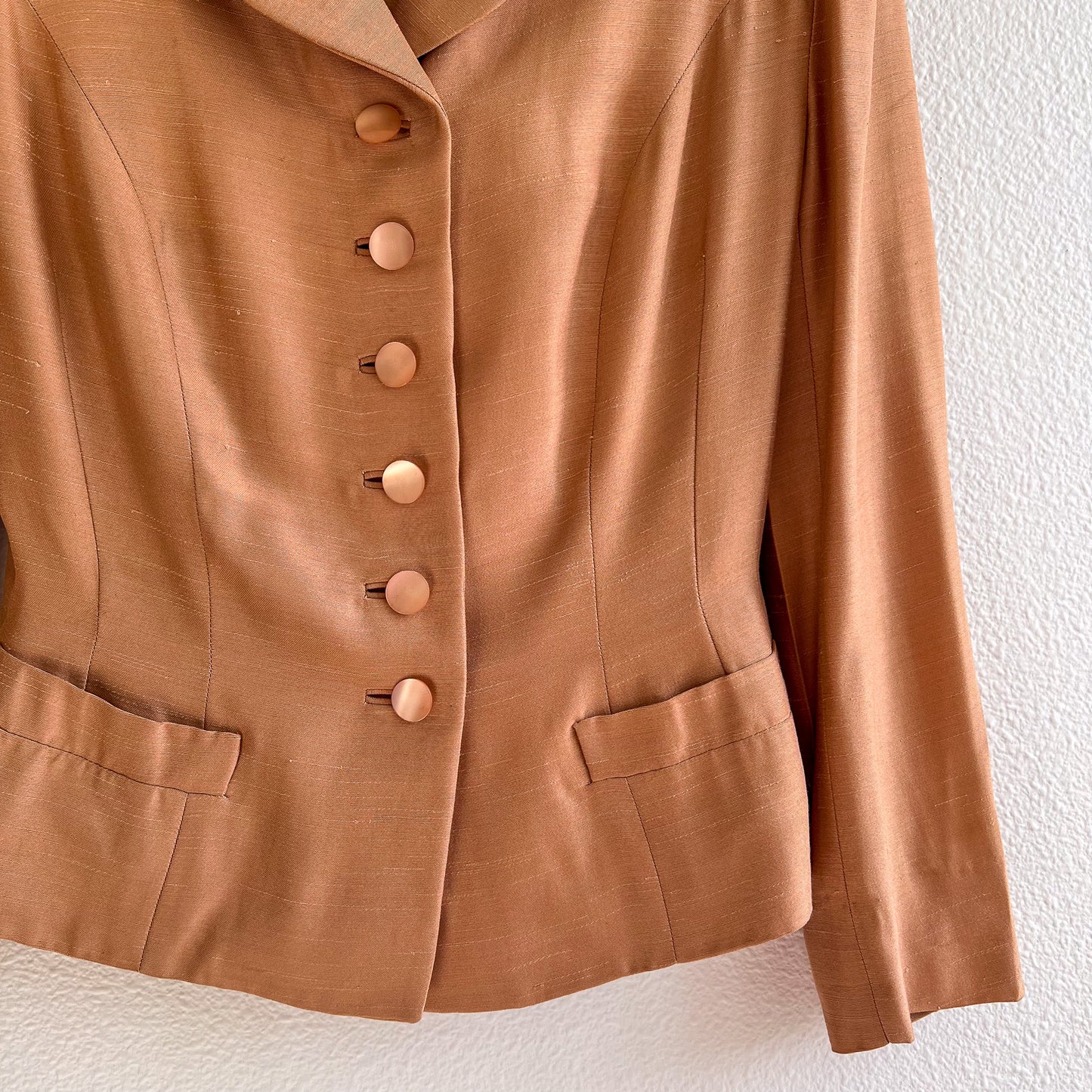 Darling 1940s Taupe Silk Buttoned Jacket (XS/S)