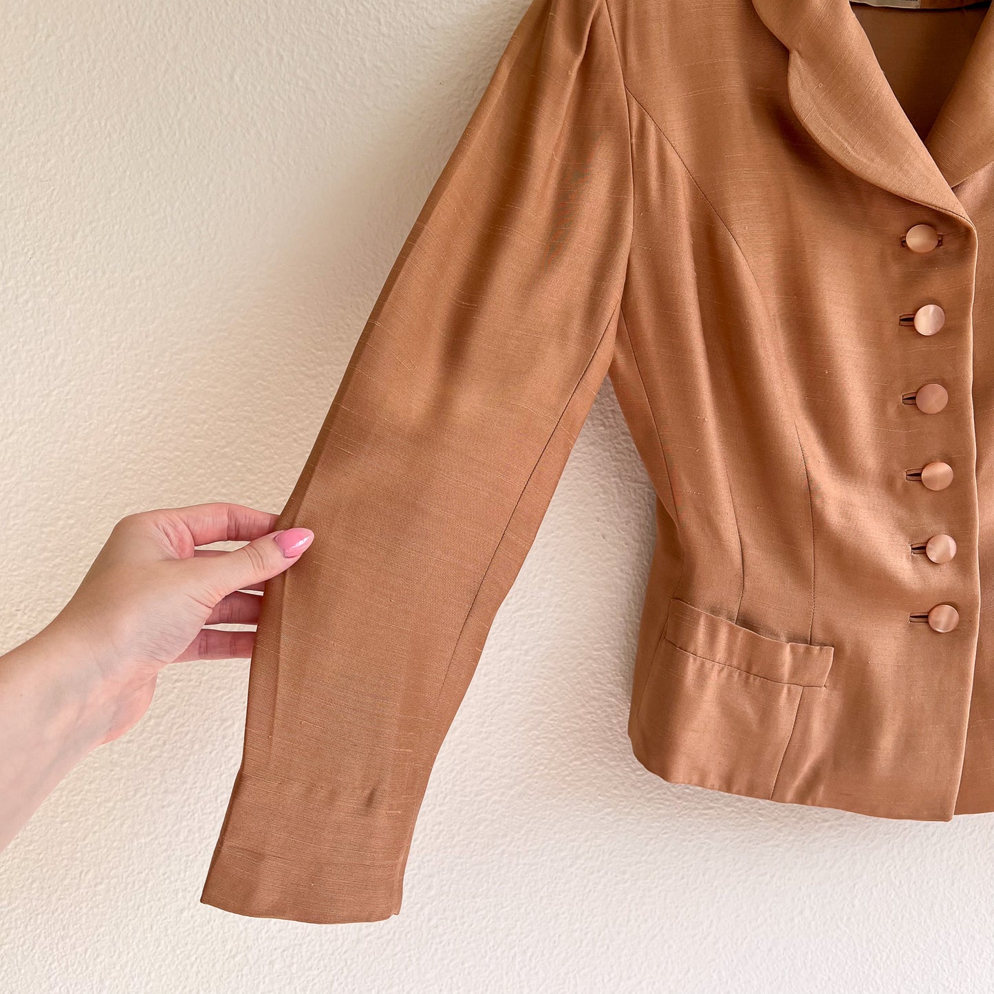 Darling 1940s Taupe Silk Buttoned Jacket (XS/S)