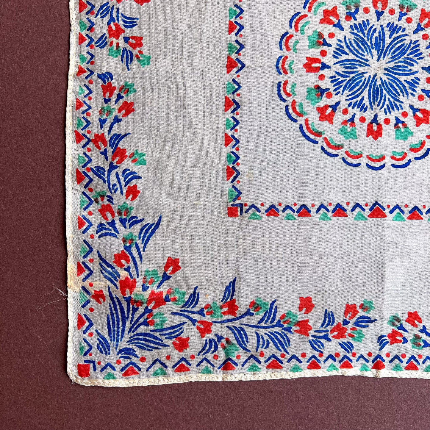 1940s White Silk Floral Handkerchief