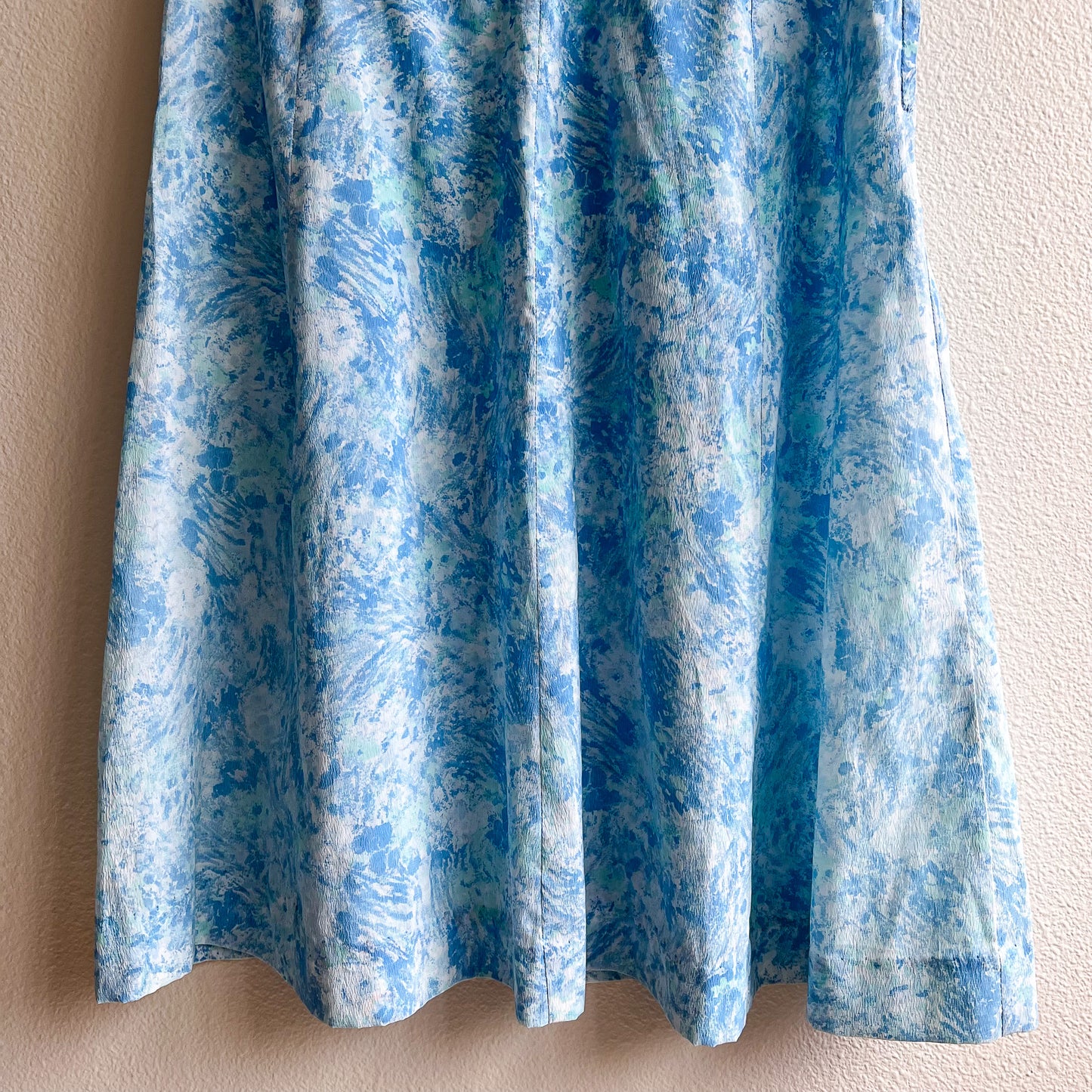 1950s Sky Blue Abstract Print Buttoned Dress (L/XL)