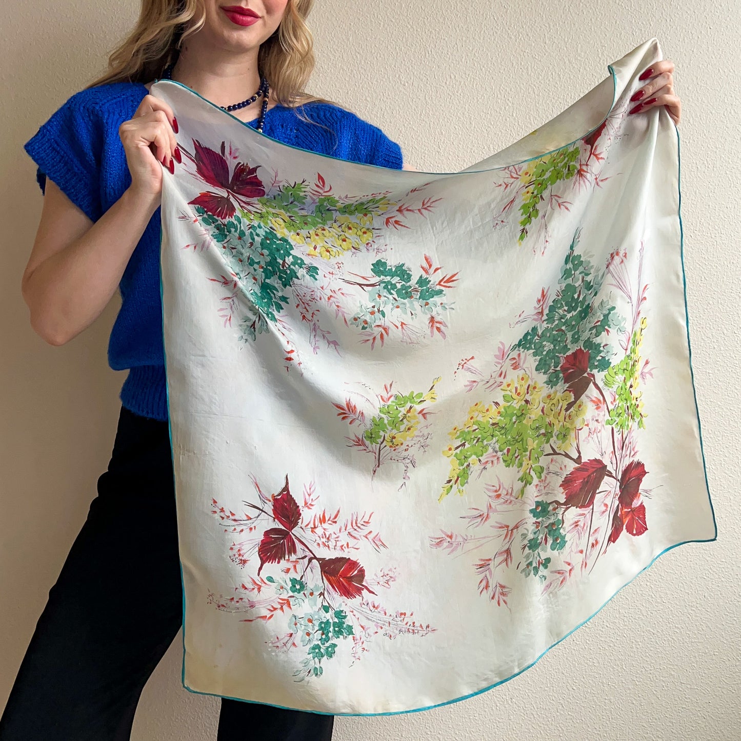 Romantic 1950s Floral Printed Silk Scarf