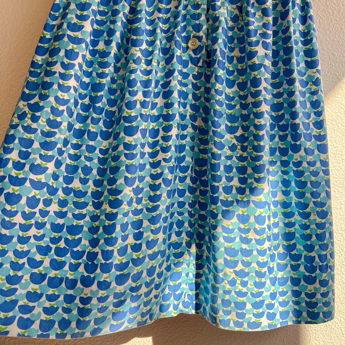 1950s Sleeveless Summer Dress With Blue Tulip Print (S)