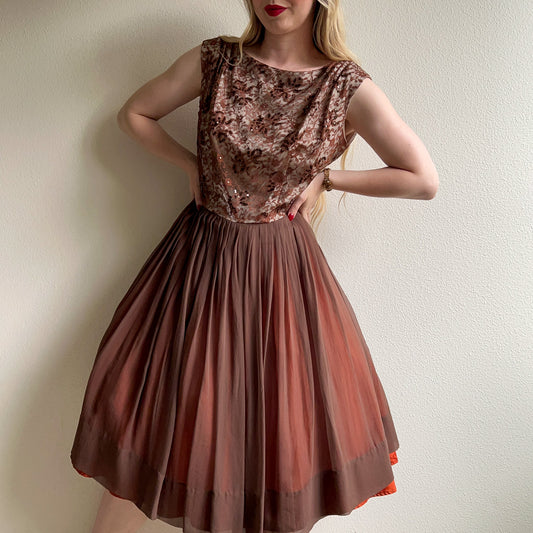 1950s Brown Chiffon Dress With Lace Bodice (M/L)