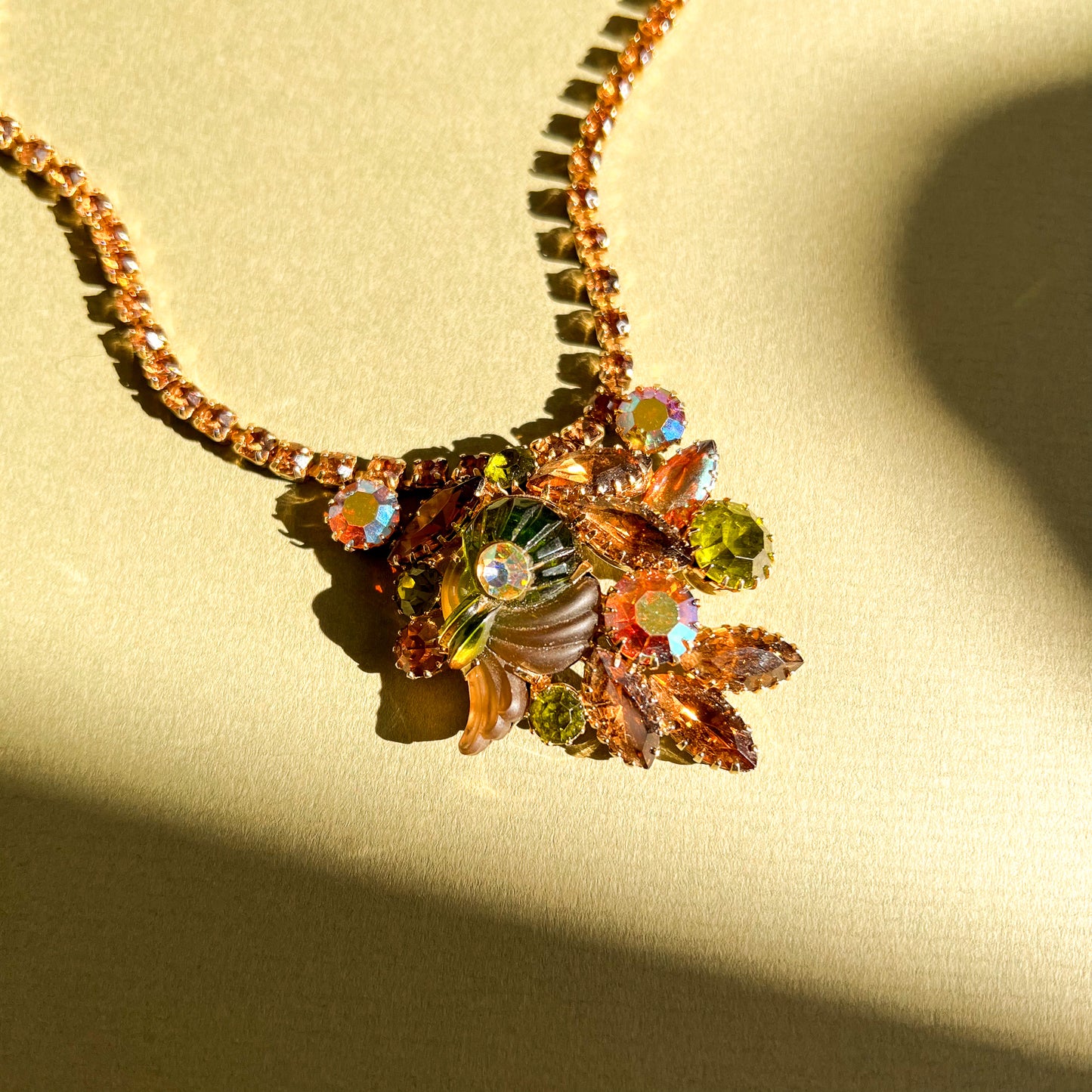 1950s Brown and Green Rhinestone Pendant Necklace