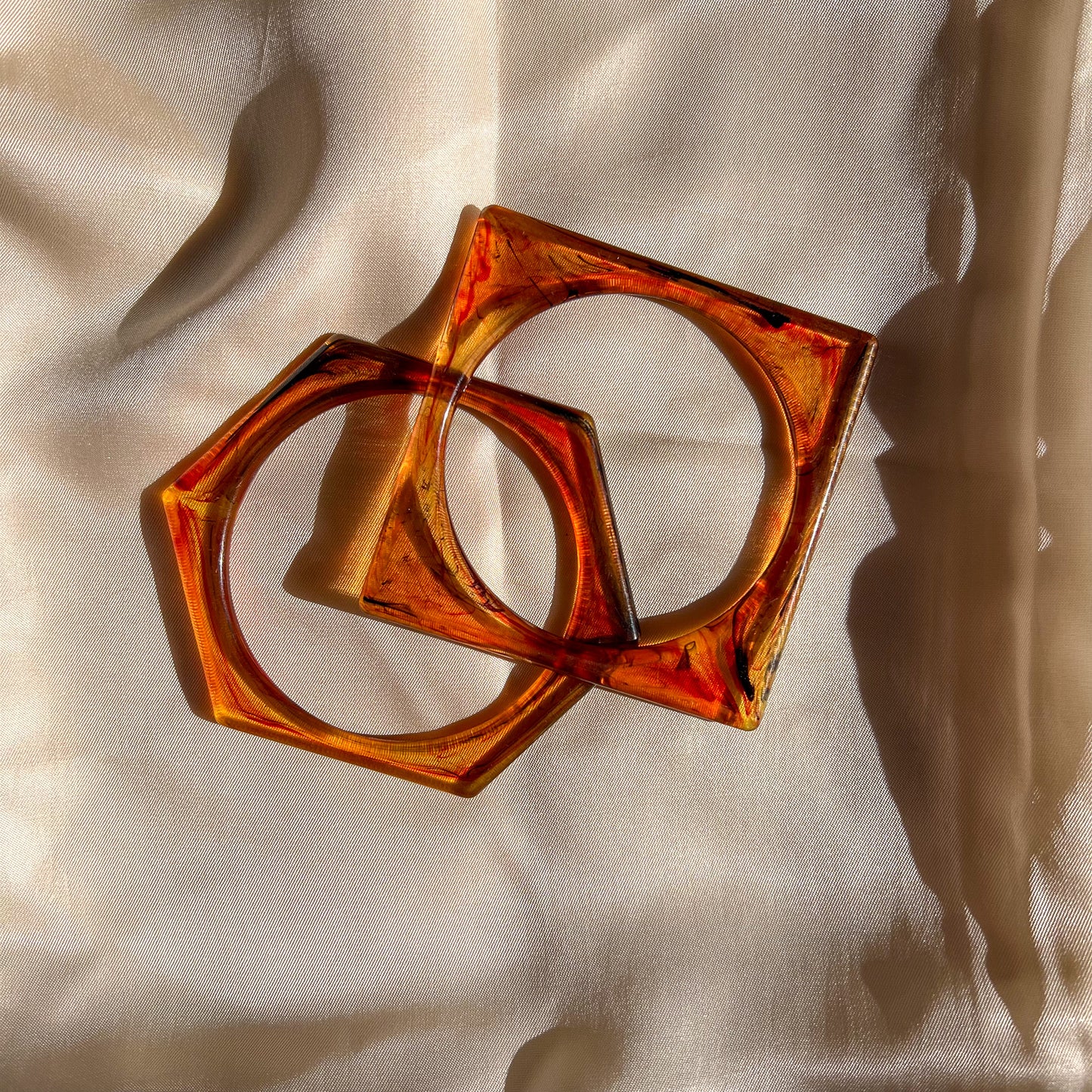 1950s Brown Tortoise Shell Lucite Bracelet Set