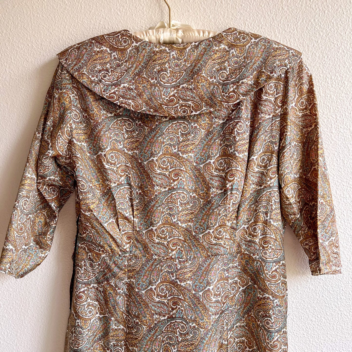 1950s Brown and Blue Paisley Print Silk Dress (M/L)