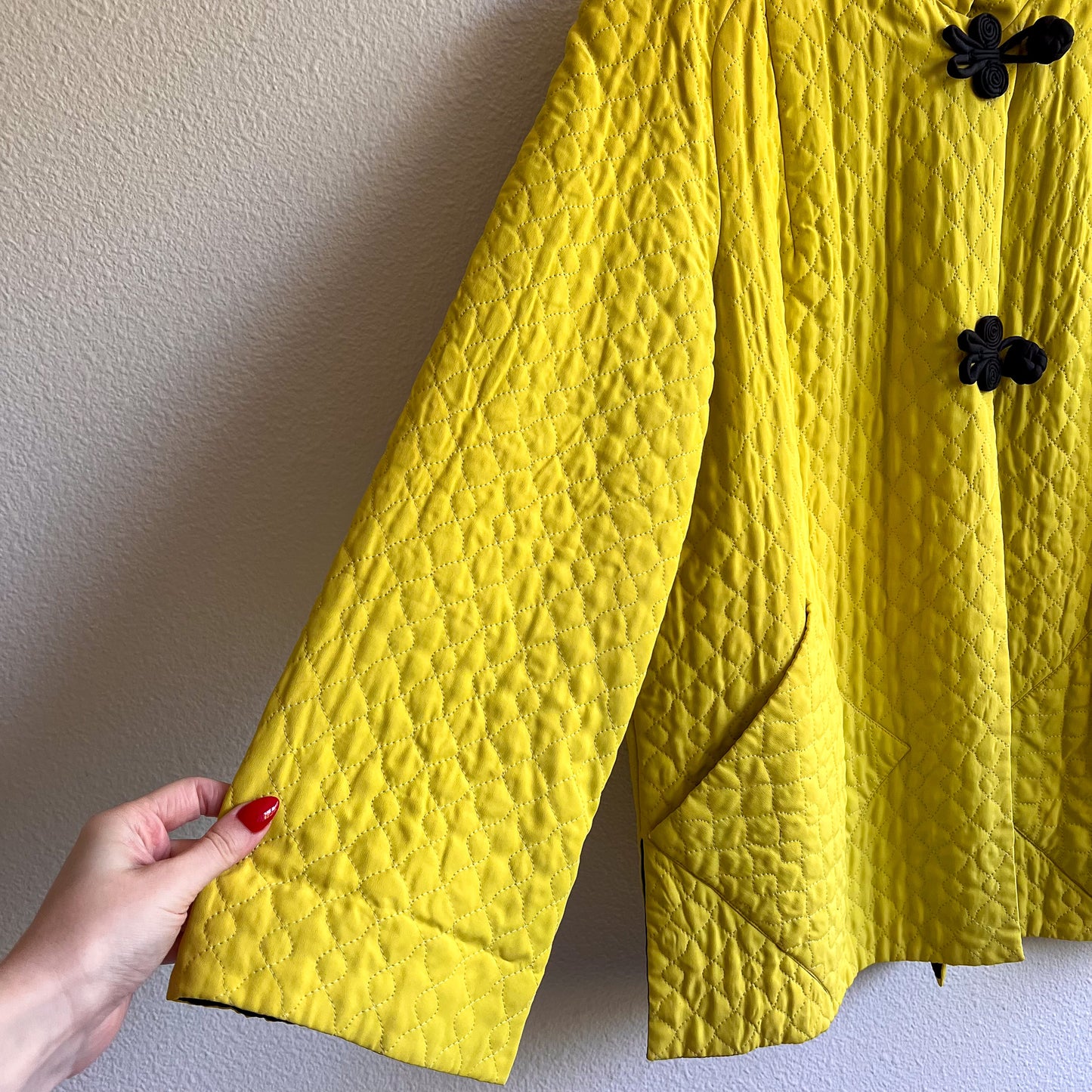 1950s Chartreuse Quilted Jacket With Black Toggle Buttons (M/L)