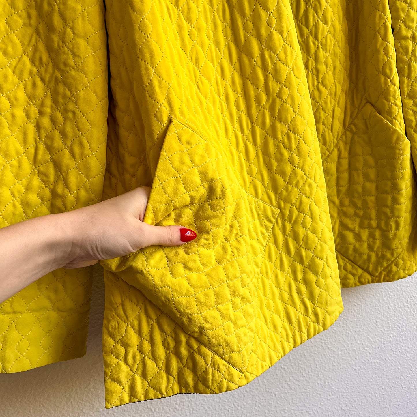 1950s Chartreuse Quilted Jacket With Black Toggle Buttons (M/L)