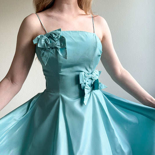 Coquette 1950s Cinderella Blue Taffeta Gown With Bows (XS/S)