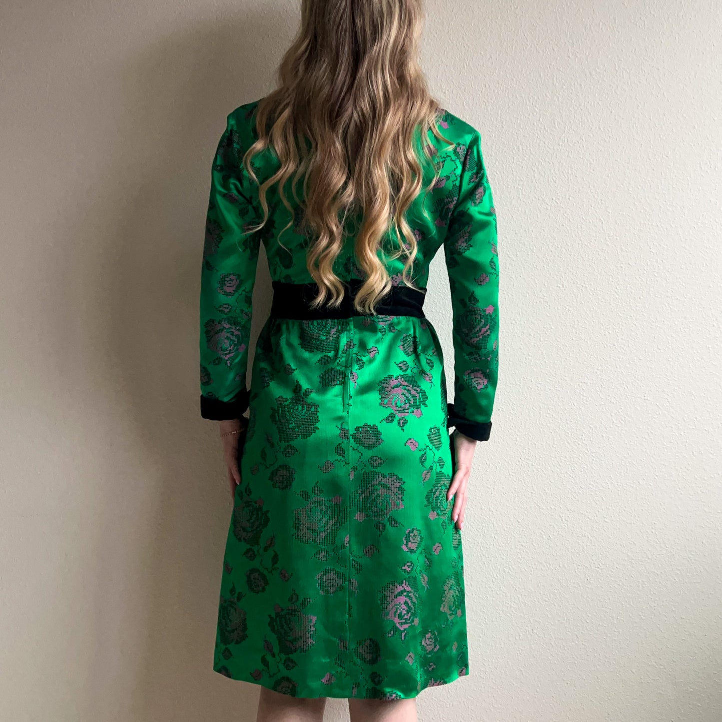 1950s Emerald Satin Dress With Pink Florals (M)