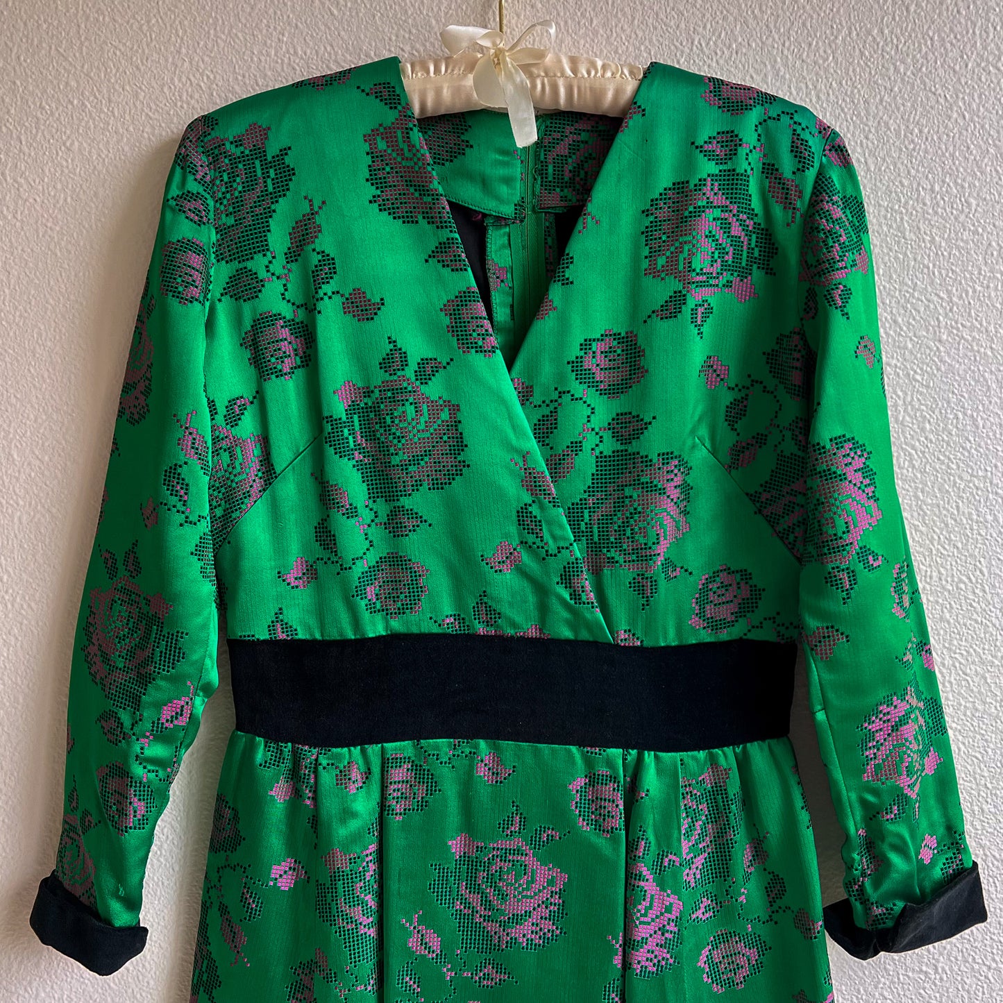 1950s Emerald Satin Dress With Pink Florals (M)