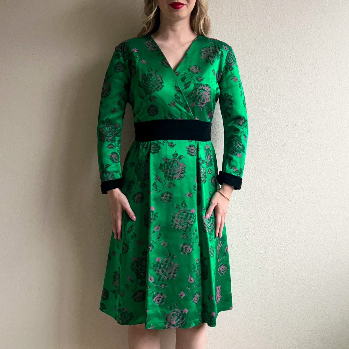1950s Emerald Satin Dress With Pink Florals (M)