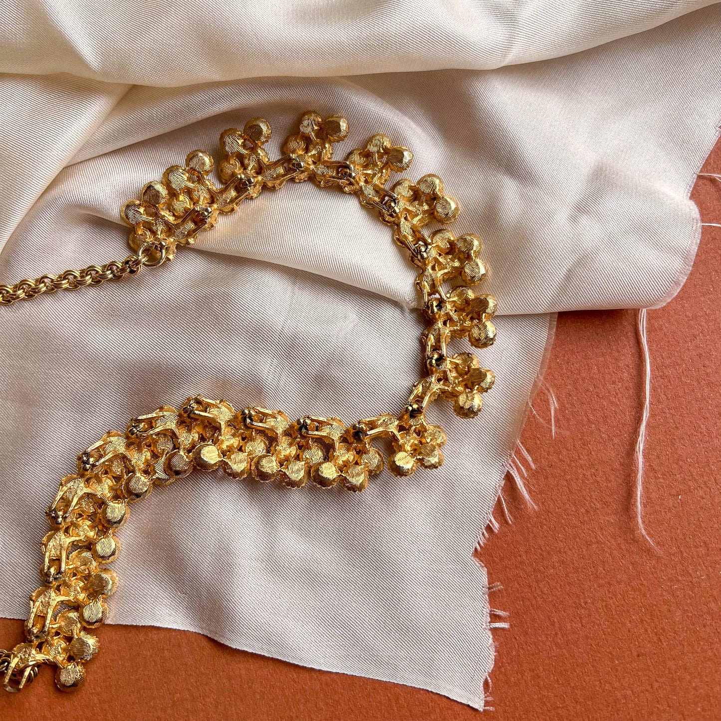 1950s Gold Collar Necklace With Layered Tiny Flowers