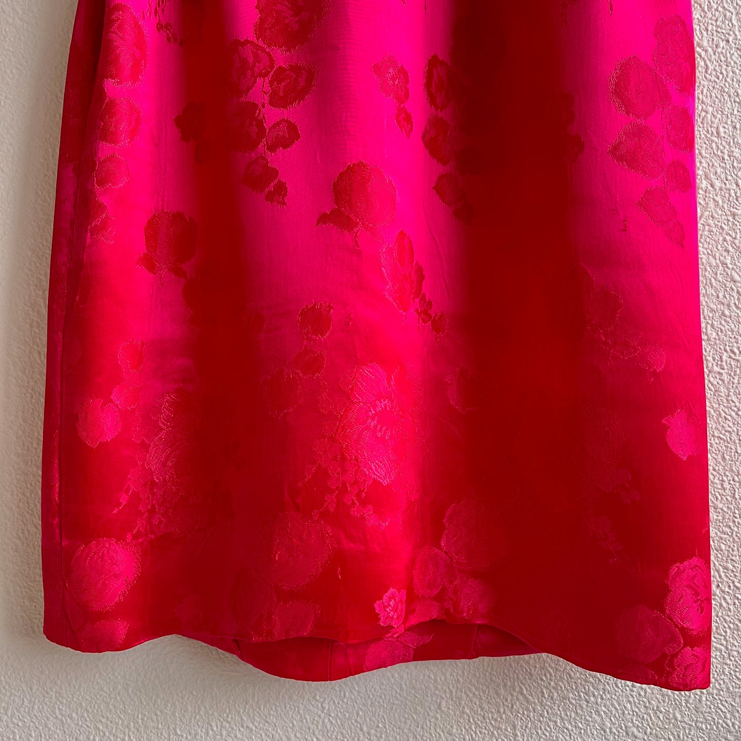 1950s Hot Pink Silk Jacquard Dress (XS/S)