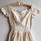 Stunning 1950s Ivory Embroidered Tea Dress (XS/S)