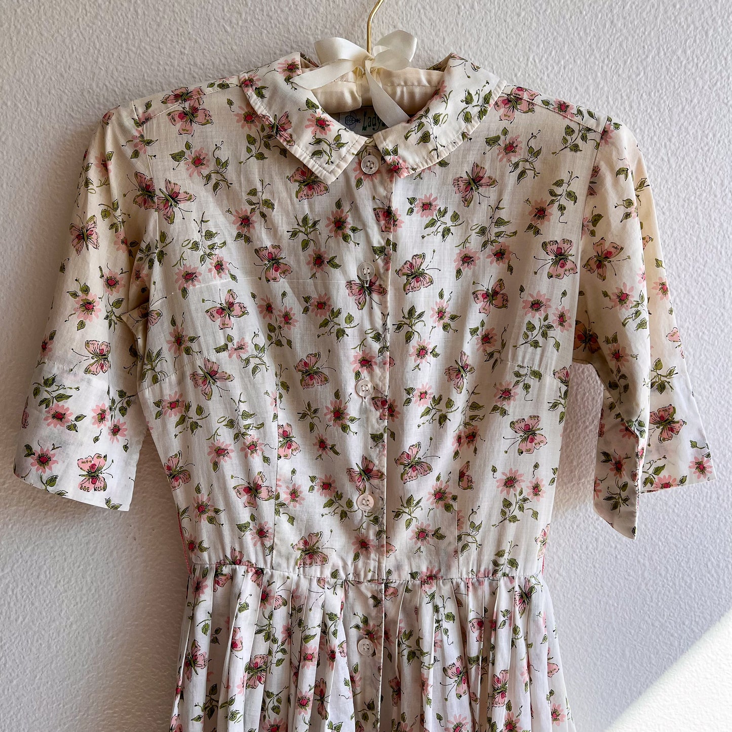 1950s Ivory Summer Dress With Pink Florals and Butterflies (XXS)