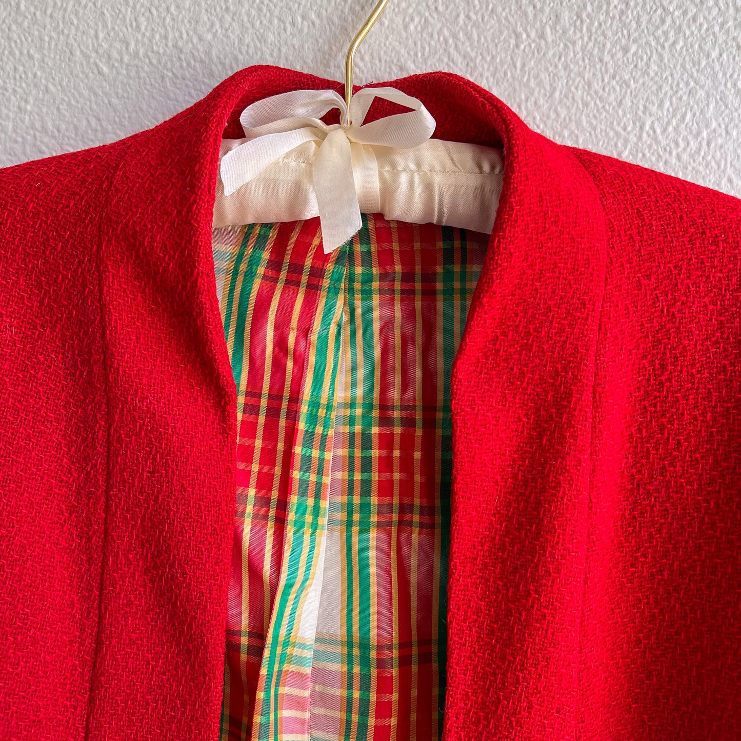 1950s Red Tweed Coat With Plaid Lining (S/M)